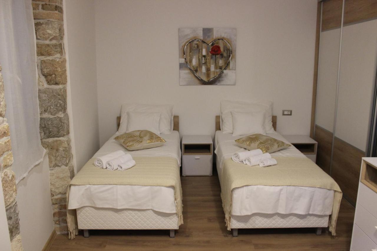 Apartment Petra In The Center Of The Split Exterior foto